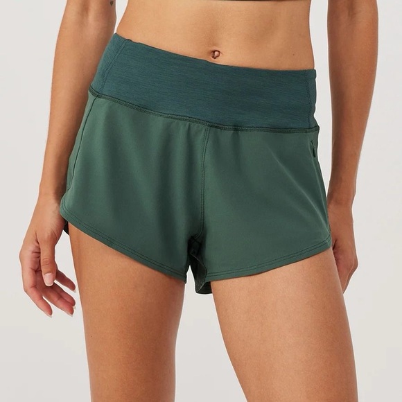Lightly Used Outdoor Voices Hudson 4” Running Shorts in Evergreen size XXL - Picture 1 of 10
